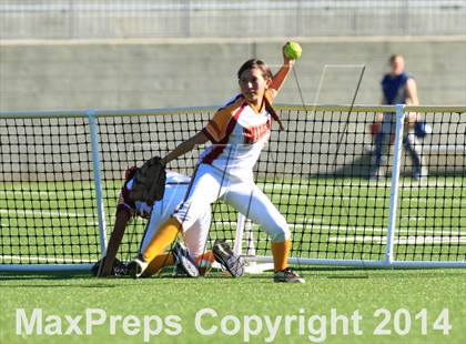 Thumbnail 2 in Garden Grove vs. Wilson photogallery.