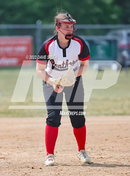 Thumbnail 1 in Beckman vs Monticello (West Delaware Invitational) photogallery.
