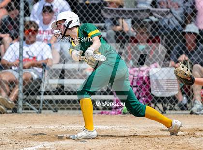 Thumbnail 1 in Beckman vs Monticello (West Delaware Invitational) photogallery.