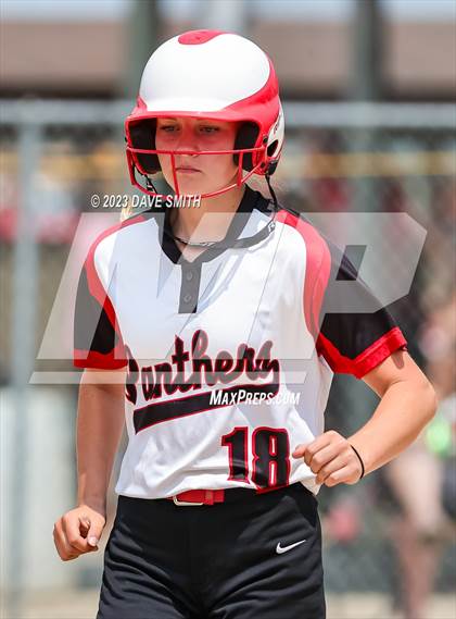 Thumbnail 3 in Beckman vs Monticello (West Delaware Invitational) photogallery.