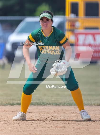 Thumbnail 2 in Beckman vs Monticello (West Delaware Invitational) photogallery.