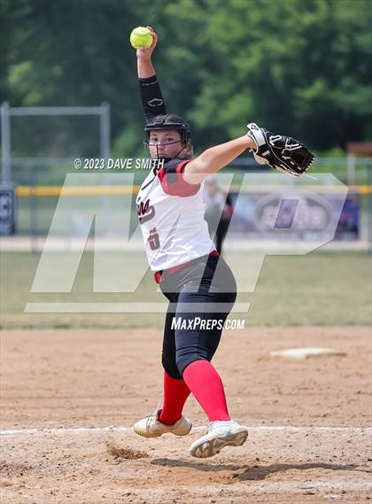 Thumbnail 3 in Beckman vs Monticello (West Delaware Invitational) photogallery.