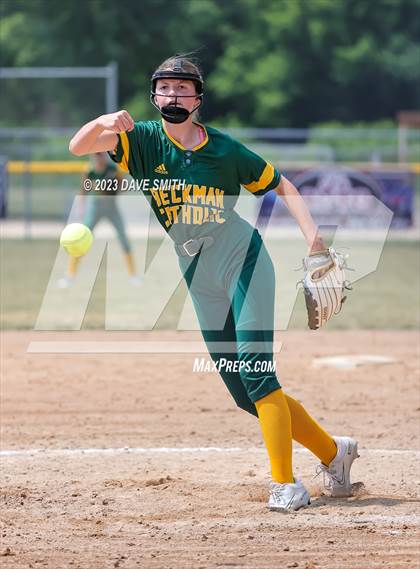Thumbnail 2 in Beckman vs Monticello (West Delaware Invitational) photogallery.