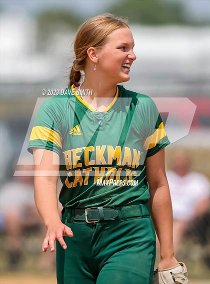 Thumbnail 3 in Beckman vs Monticello (West Delaware Invitational) photogallery.
