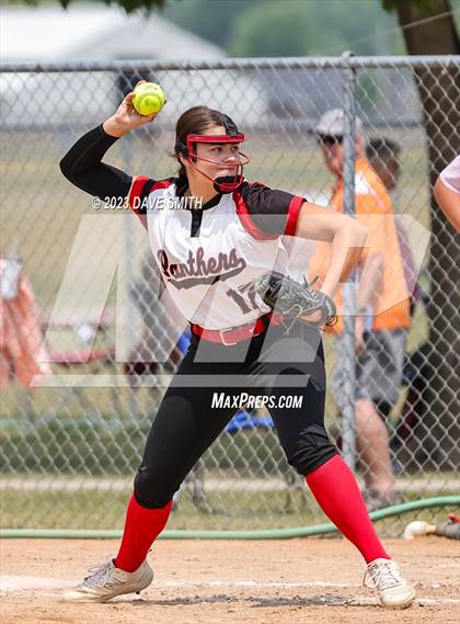Thumbnail 2 in Beckman vs Monticello (West Delaware Invitational) photogallery.