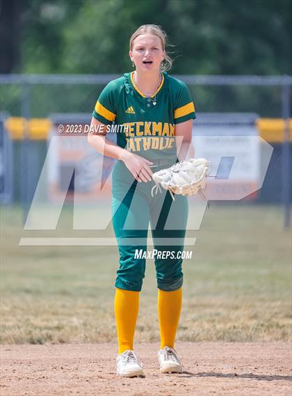 Thumbnail 3 in Beckman vs Monticello (West Delaware Invitational) photogallery.