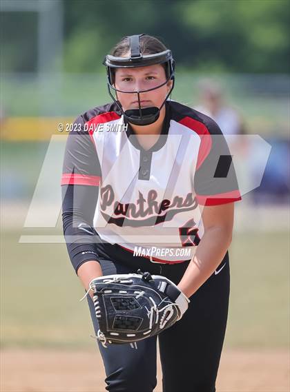Thumbnail 1 in Beckman vs Monticello (West Delaware Invitational) photogallery.