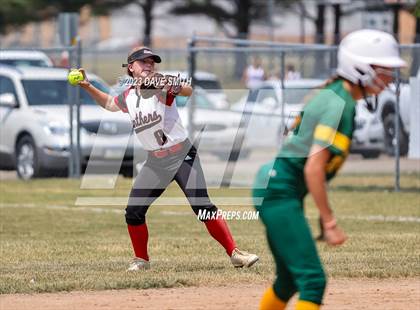 Thumbnail 3 in Beckman vs Monticello (West Delaware Invitational) photogallery.