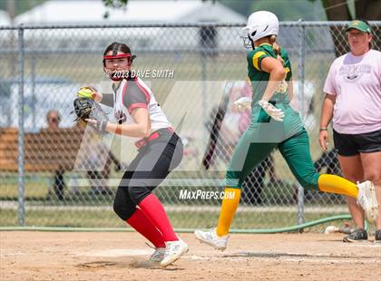 Thumbnail 2 in Beckman vs Monticello (West Delaware Invitational) photogallery.
