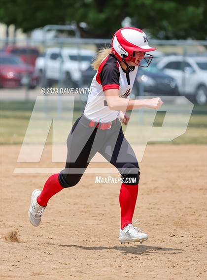 Thumbnail 3 in Beckman vs Monticello (West Delaware Invitational) photogallery.