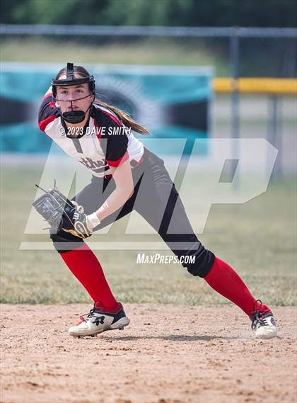 Thumbnail 1 in Beckman vs Monticello (West Delaware Invitational) photogallery.