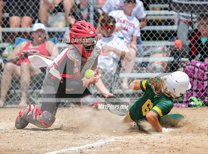 Thumbnail 1 in Beckman vs Monticello (West Delaware Invitational) photogallery.