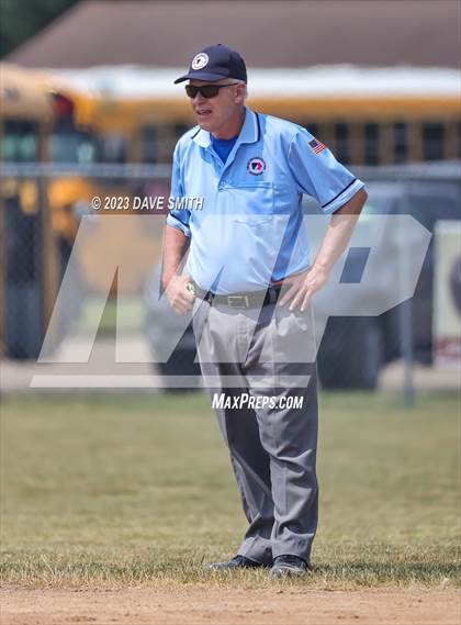 Thumbnail 1 in Beckman vs Monticello (West Delaware Invitational) photogallery.