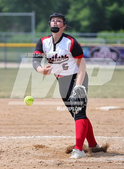 Thumbnail 1 in Beckman vs Monticello (West Delaware Invitational) photogallery.