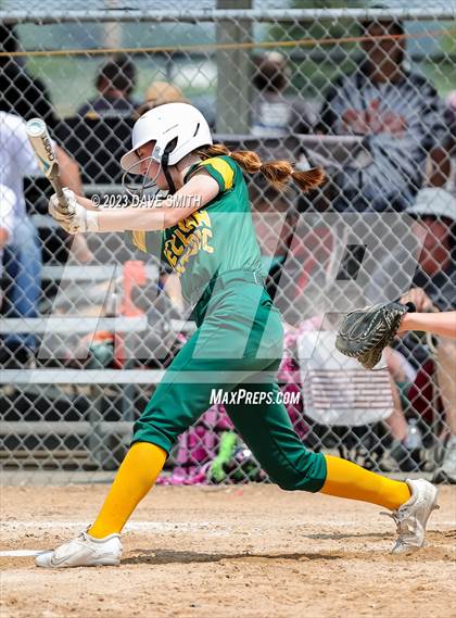 Thumbnail 2 in Beckman vs Monticello (West Delaware Invitational) photogallery.