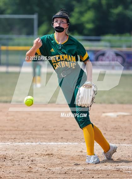 Thumbnail 1 in Beckman vs Monticello (West Delaware Invitational) photogallery.