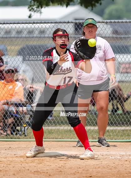Thumbnail 3 in Beckman vs Monticello (West Delaware Invitational) photogallery.