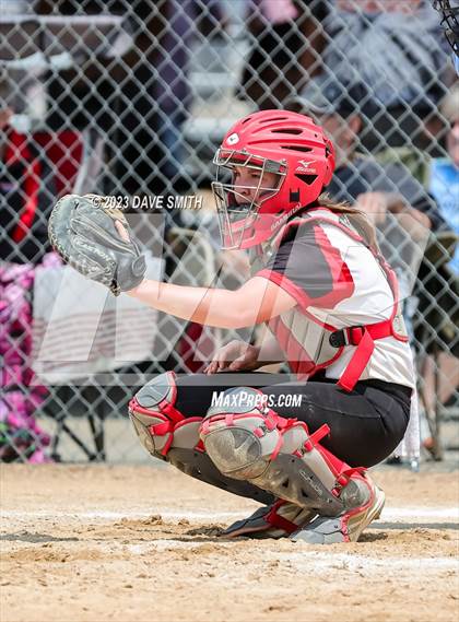 Thumbnail 2 in Beckman vs Monticello (West Delaware Invitational) photogallery.