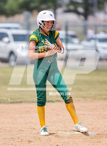 Thumbnail 3 in Beckman vs Monticello (West Delaware Invitational) photogallery.