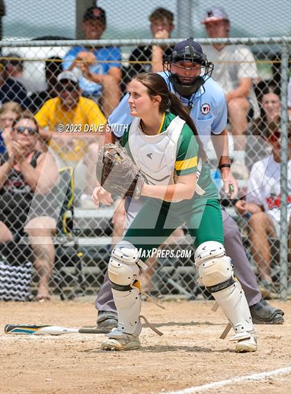 Thumbnail 2 in Beckman vs Monticello (West Delaware Invitational) photogallery.