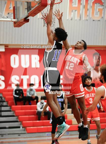 Thumbnail 2 in Grant vs El Camino Real photogallery.