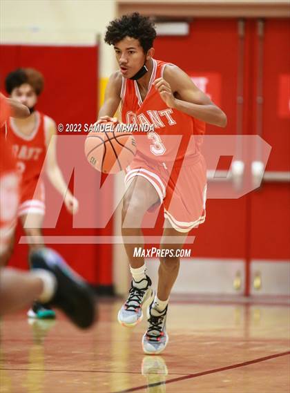 Thumbnail 2 in Grant vs El Camino Real photogallery.
