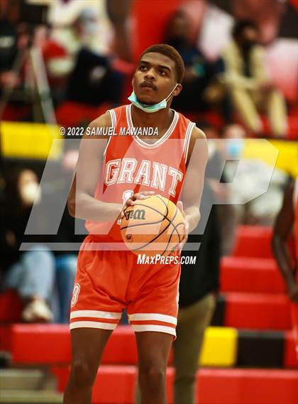 Thumbnail 1 in Grant vs El Camino Real photogallery.