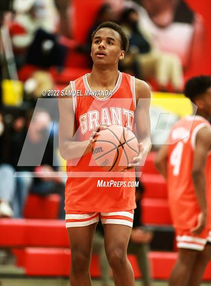 Thumbnail 2 in Grant vs El Camino Real photogallery.