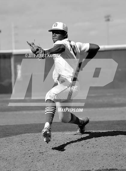 Thumbnail 1 in Doral Academy vs Vauxhall (Bishop Gorman Desert Classic) photogallery.