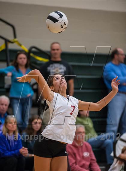 Thumbnail 2 in Barnstable vs Notre Dame Academy (Showcase of Champions Holyoke Gold Semi-Final 1) photogallery.
