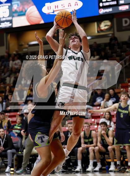 Thumbnail 1 in Green Canyon vs. Timpanogos (UHSAA 4A Quarterfinal) photogallery.