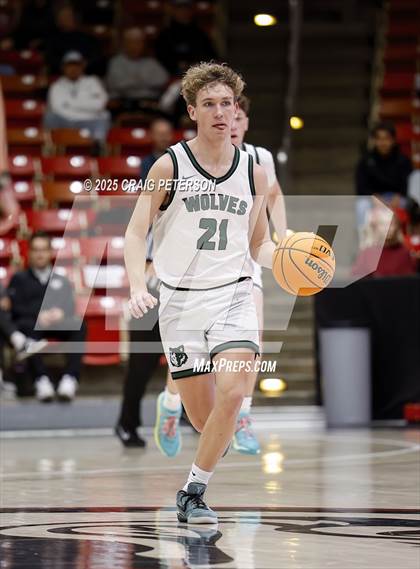 Thumbnail 3 in Green Canyon vs. Timpanogos (UHSAA 4A Quarterfinal) photogallery.