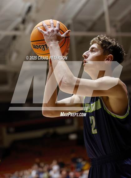 Thumbnail 3 in Green Canyon vs. Timpanogos (UHSAA 4A Quarterfinal) photogallery.