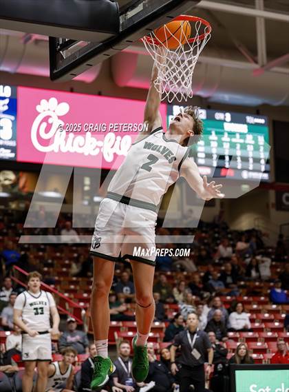 Thumbnail 2 in Green Canyon vs. Timpanogos (UHSAA 4A Quarterfinal) photogallery.