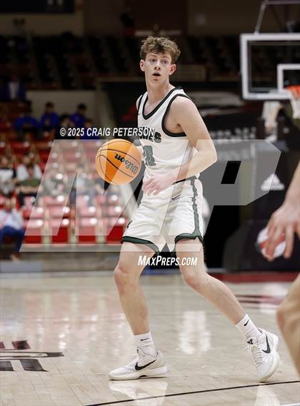 Thumbnail 3 in Green Canyon vs. Timpanogos (UHSAA 4A Quarterfinal) photogallery.