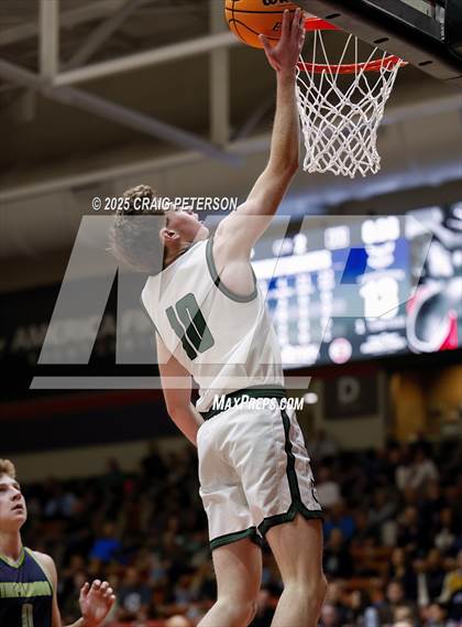 Thumbnail 1 in Green Canyon vs. Timpanogos (UHSAA 4A Quarterfinal) photogallery.