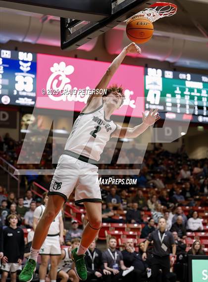 Thumbnail 1 in Green Canyon vs. Timpanogos (UHSAA 4A Quarterfinal) photogallery.