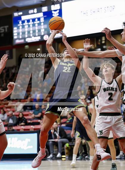 Thumbnail 2 in Green Canyon vs. Timpanogos (UHSAA 4A Quarterfinal) photogallery.