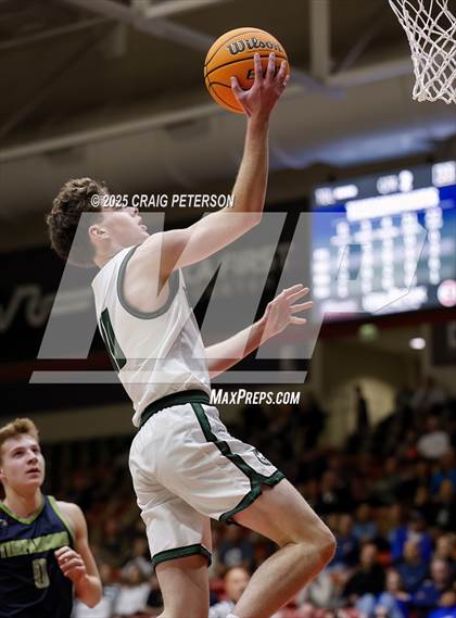 Thumbnail 3 in Green Canyon vs. Timpanogos (UHSAA 4A Quarterfinal) photogallery.