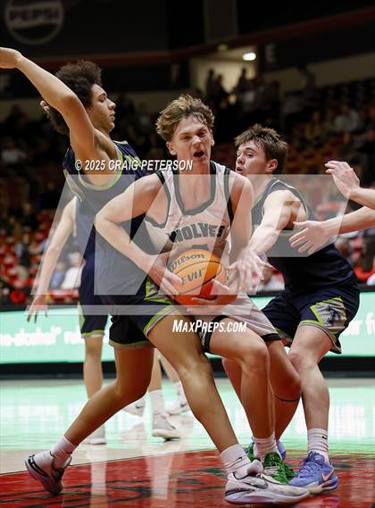 Thumbnail 2 in Green Canyon vs. Timpanogos (UHSAA 4A Quarterfinal) photogallery.