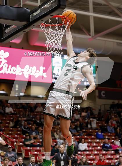 Thumbnail 1 in Green Canyon vs. Timpanogos (UHSAA 4A Quarterfinal) photogallery.
