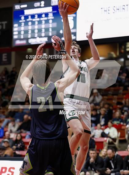 Thumbnail 2 in Green Canyon vs. Timpanogos (UHSAA 4A Quarterfinal) photogallery.