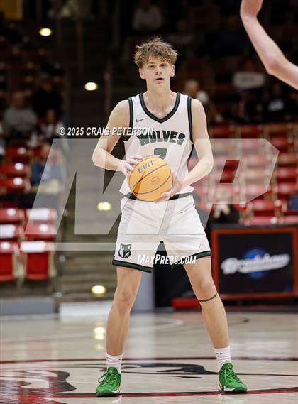 Thumbnail 2 in Green Canyon vs. Timpanogos (UHSAA 4A Quarterfinal) photogallery.