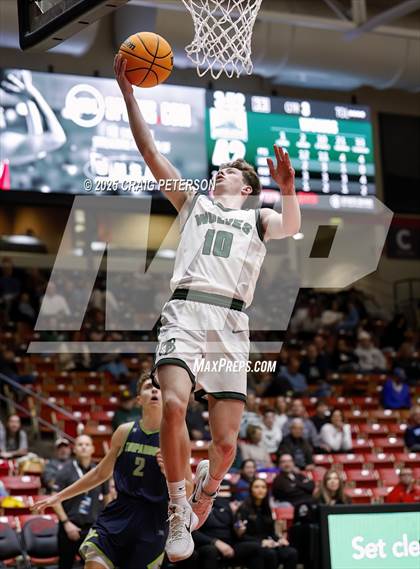 Thumbnail 2 in Green Canyon vs. Timpanogos (UHSAA 4A Quarterfinal) photogallery.
