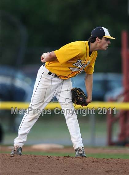 Thumbnail 2 in Sutherland vs. Hamburg (Class A Regional) photogallery.