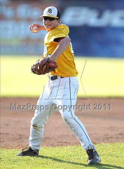 Thumbnail 2 in Sutherland vs. Hamburg (Class A Regional) photogallery.