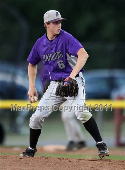 Thumbnail 2 in Sutherland vs. Hamburg (Class A Regional) photogallery.