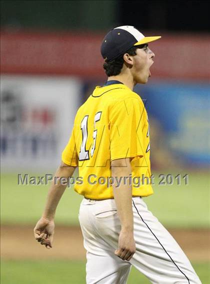 Thumbnail 2 in Sutherland vs. Hamburg (Class A Regional) photogallery.