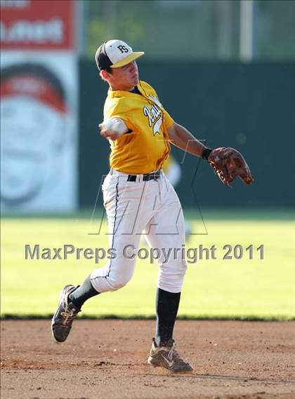 Thumbnail 3 in Sutherland vs. Hamburg (Class A Regional) photogallery.