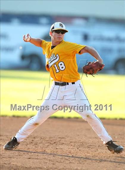 Thumbnail 2 in Sutherland vs. Hamburg (Class A Regional) photogallery.